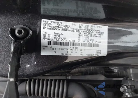 2017 Ford Focus Se z USA, uszkodzony, nr VIN 1FADP3F25HL316811